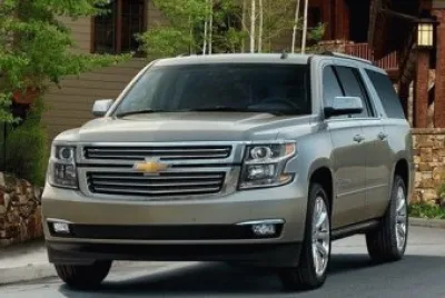 Auto 2016 Chevrolet Suburban 355 HP