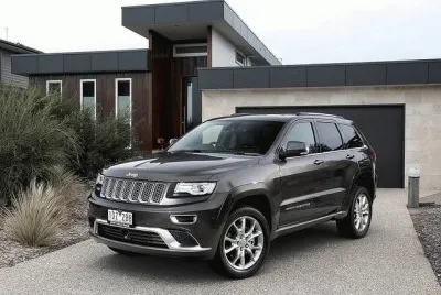 Auto 2017 Jeep Grand Cherokee Overland 295 HP