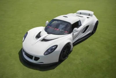 Auto Hennessey Venom GT 1244 HP