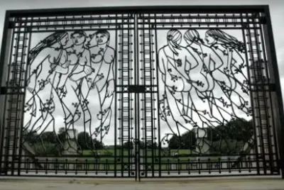 Sculpture Park Entrance jigsaw puzzle