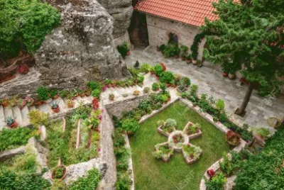 Monasterio jigsaw puzzle