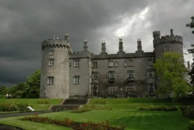 castillo-de-kilkenny-irlanda