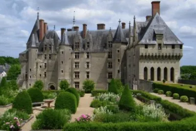 castillo-de-langeais-francia jigsaw puzzle