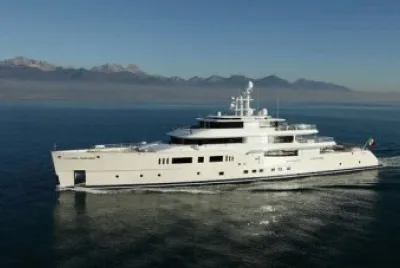 grace-e-motor-yacht-