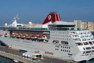 Cruise_Ship_Dock