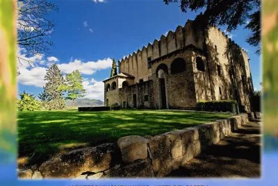 MONTESQUIU (CATALUNYA) â€“ VISTA DEL CASTELL jigsaw puzzle