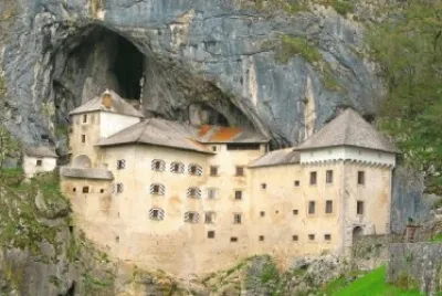 Predjama Castle