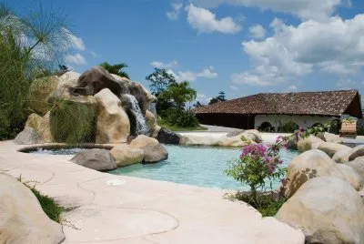 Hotel en Costa Rica cerca del volcan arenal jigsaw puzzle