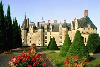 Castillo-de-Langeais-Francia.jpg jigsaw puzzle
