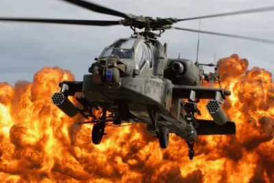 HelicÃ³ptero Boeing AH-64 Apache