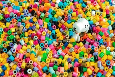 Colorido- Abalorios Snoopy.