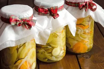 Conserves enrubannÃ©es