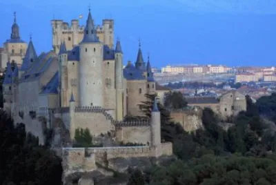 CASTILLO