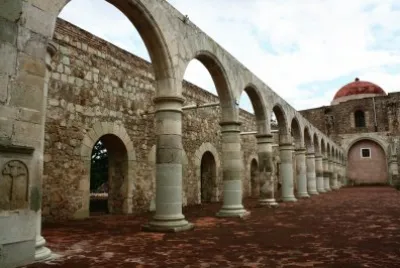 Arcos