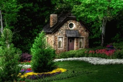 CASA EN EL BOSQUE