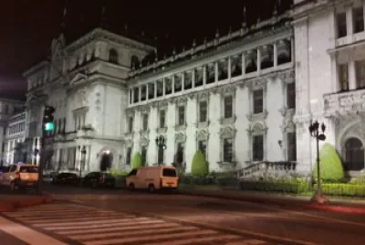 PALACIO NACIONAL DE GUATEMALA jigsaw puzzle