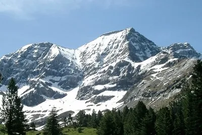 Picos de Astazu