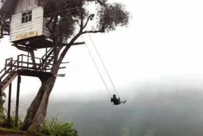 u1-laughing at danger jigsaw puzzle