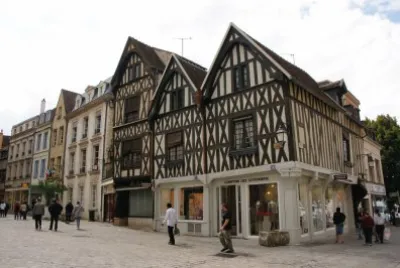 Auxerre jigsaw puzzle