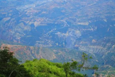 panoramica rio sogamoso hacia los Santos