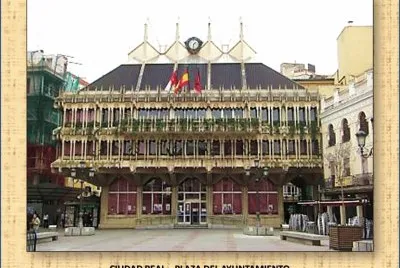 CIUDAD REAL â€“ PLAZA DEL AYUNTAMIENTO jigsaw puzzle