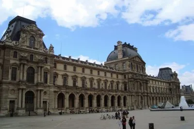 Museo El Louvre, ParÃ­s. jigsaw puzzle
