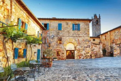 Monteriggioni-Toscana