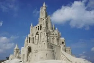 CASTILLOS