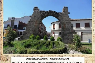 SANGÃœESA (NAVARRA) - ARCO DE CARAJEAS jigsaw puzzle