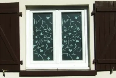 ventana cristal jigsaw puzzle