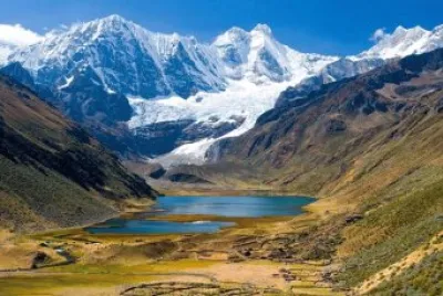 La Cordillera Huayhuash Peru