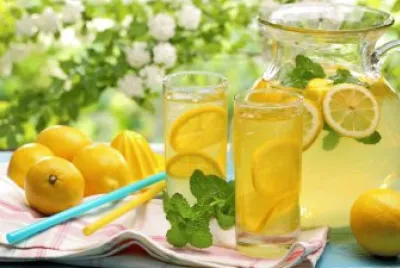 Limonada en dia soleado
