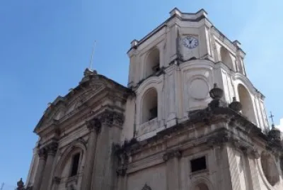 RELOJ, IGLESIA DE LA MERCED , CIUDAD GUATEMALA