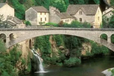 FRANCIA 2