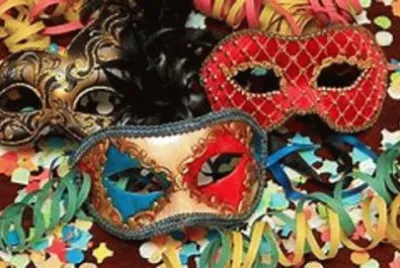 פאזל של 3 masques