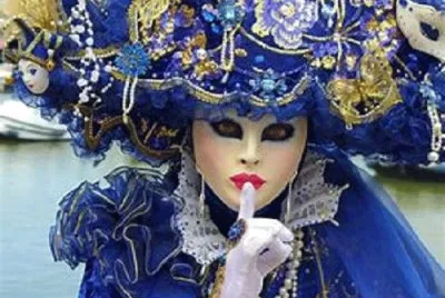 פאזל של Costume bleu