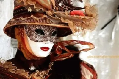 פאזל של masque marron