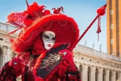 פאזל של Costume rouge