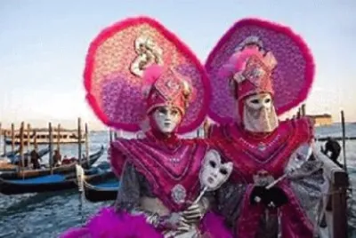 פאזל של Costumes sur canal