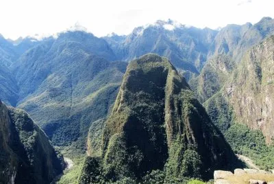 MontaÃ±as alrededor de Machu Picchu, PerÃº.
