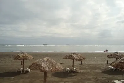 Playa en Boca del RÃ­o, Veracruz.