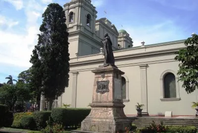 Catedral de San JosÃ©, Costa Rica. jigsaw puzzle