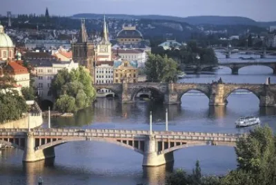 PRAGA