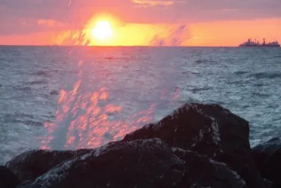 Tartous Syrie vague dans le soleil couchant