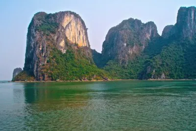 baie d  'halong Vietnam