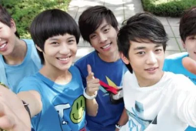 SHINee