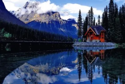 HOUSE ON THE LAKE jigsaw puzzle