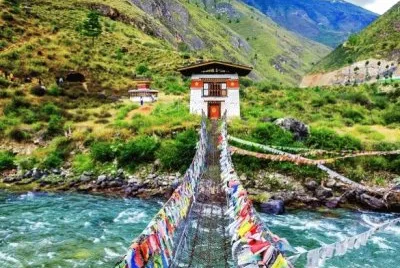 Bhutan-Colorful Prayer Flag Bridge