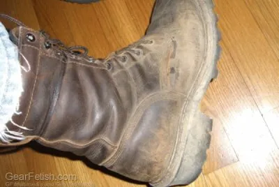 boots/shoes