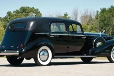 Cadillac V-16, Convertible, 4 puertas, aÃ±o 1940 jigsaw puzzle